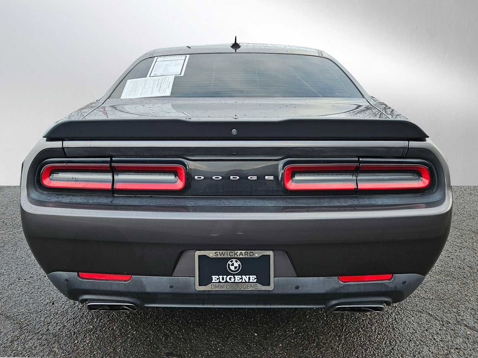 Used 2016 Dodge Challenger R/T Scat Pack w/ Leather Interior Group image 4