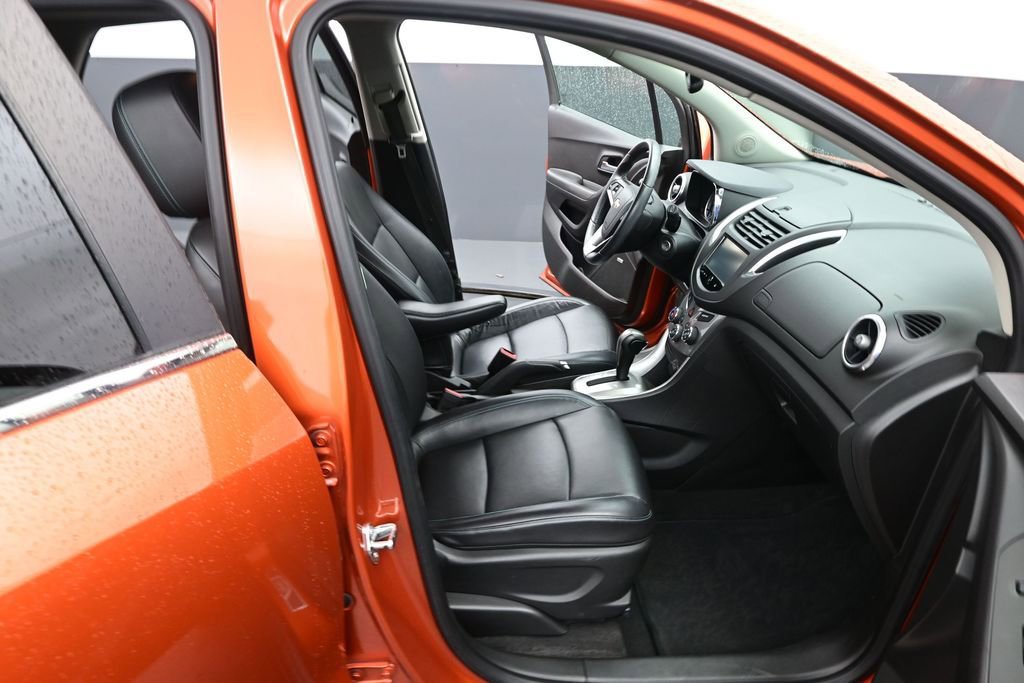 Used 2015 Chevrolet Trax LTZ AWD/4WD image 18
