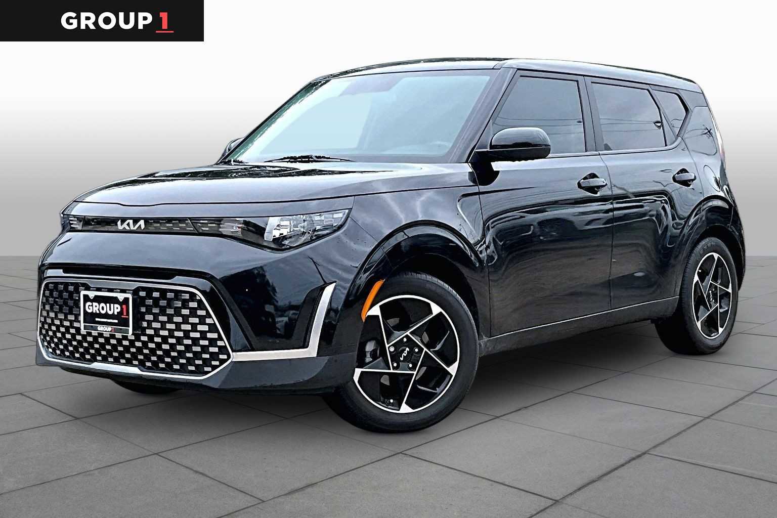 Used 2023 Kia Soul EX FWD image 1
