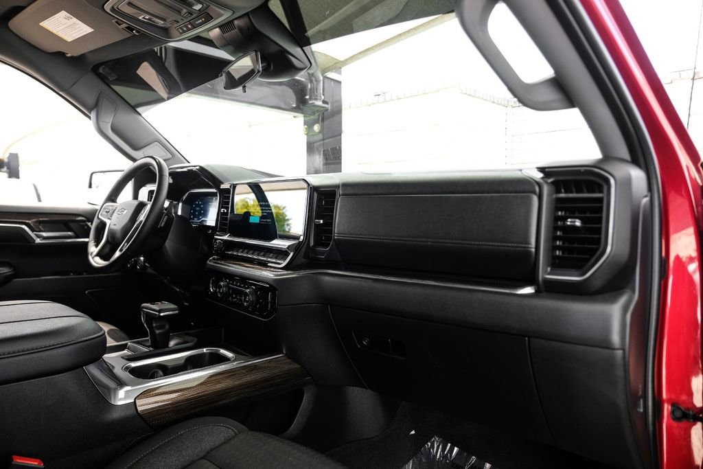 Used 2023 Chevrolet Silverado 1500 LT Trail Boss image 9