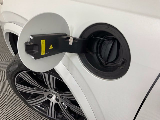 Certified 2024 Volvo XC90 T8 Plus w/ Protection Package Premier AWD/4WD image 36