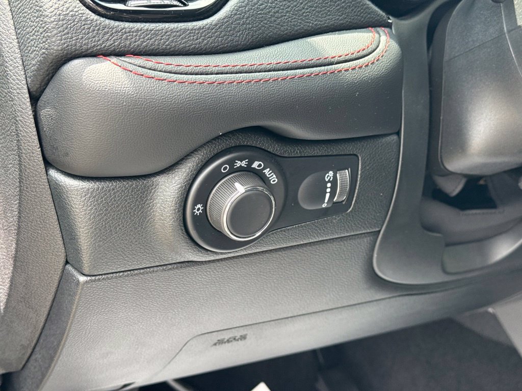 Used 2026 Dodge Durango GT AWD/4WD image 37