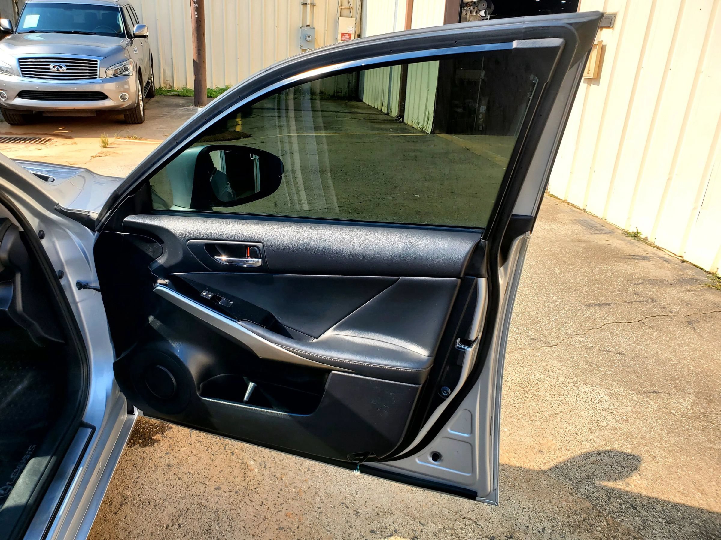 Used 2016 Lexus IS 200t RWD image 13