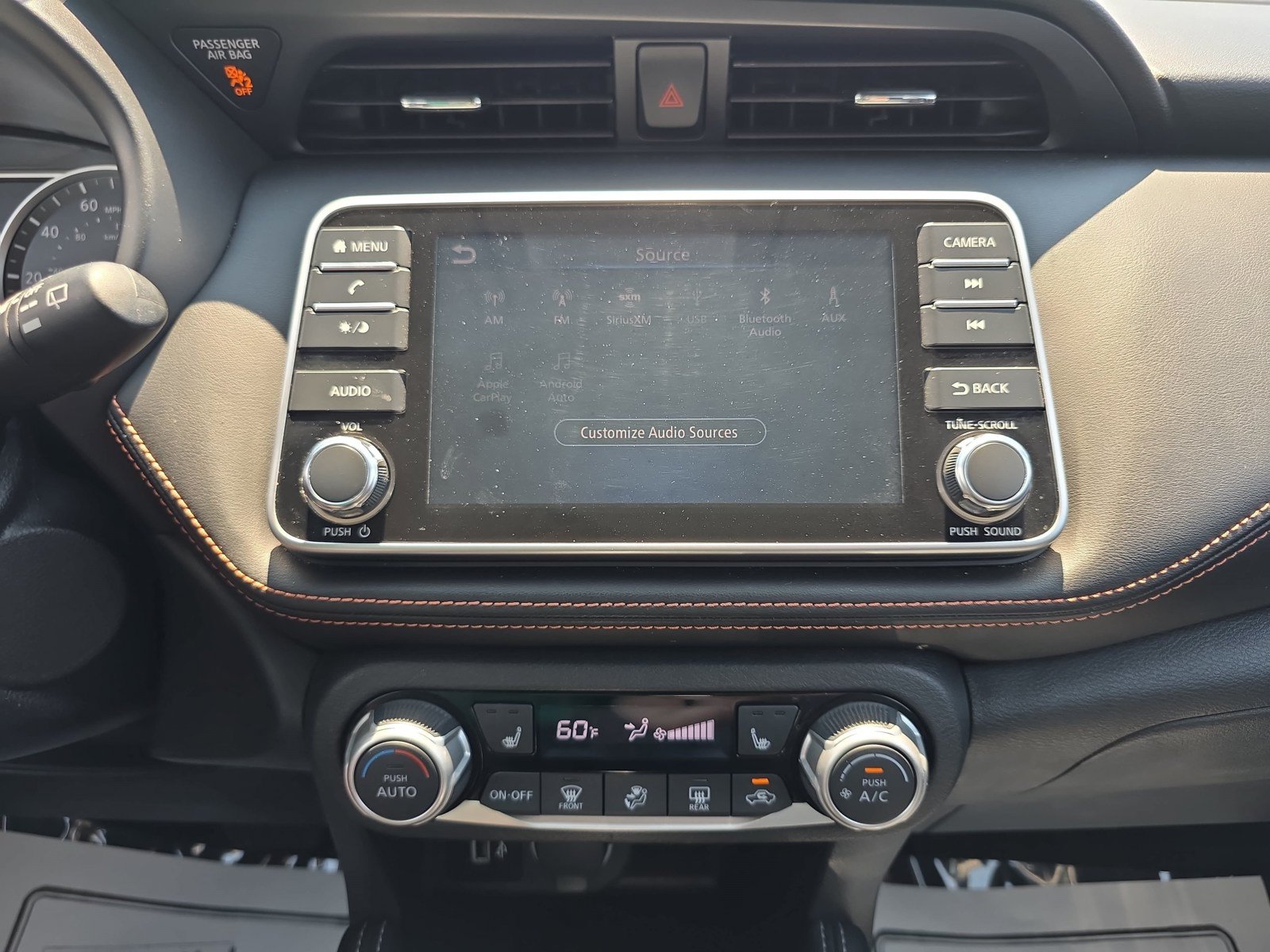Used 2020 Nissan Kicks SR w/ SR Premium Package FWD image 18