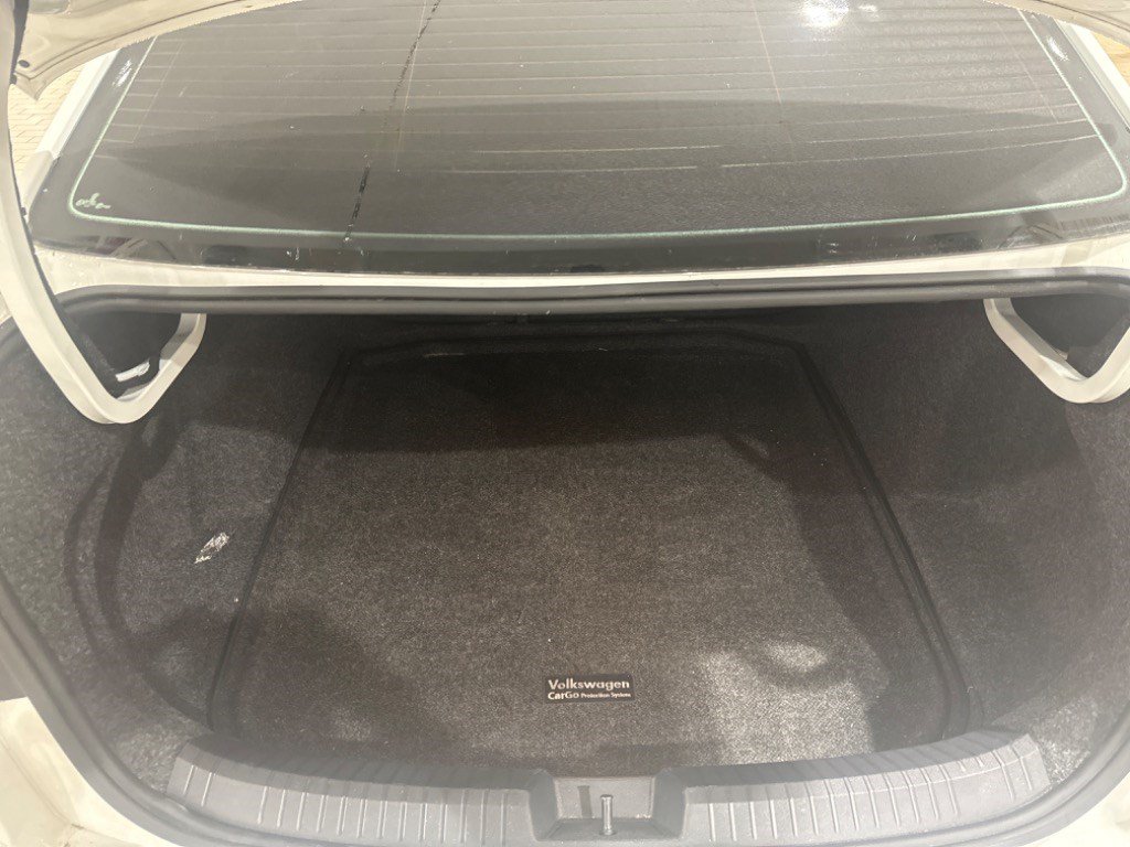 Used 2019 Volkswagen Jetta SEL Premium FWD image 10