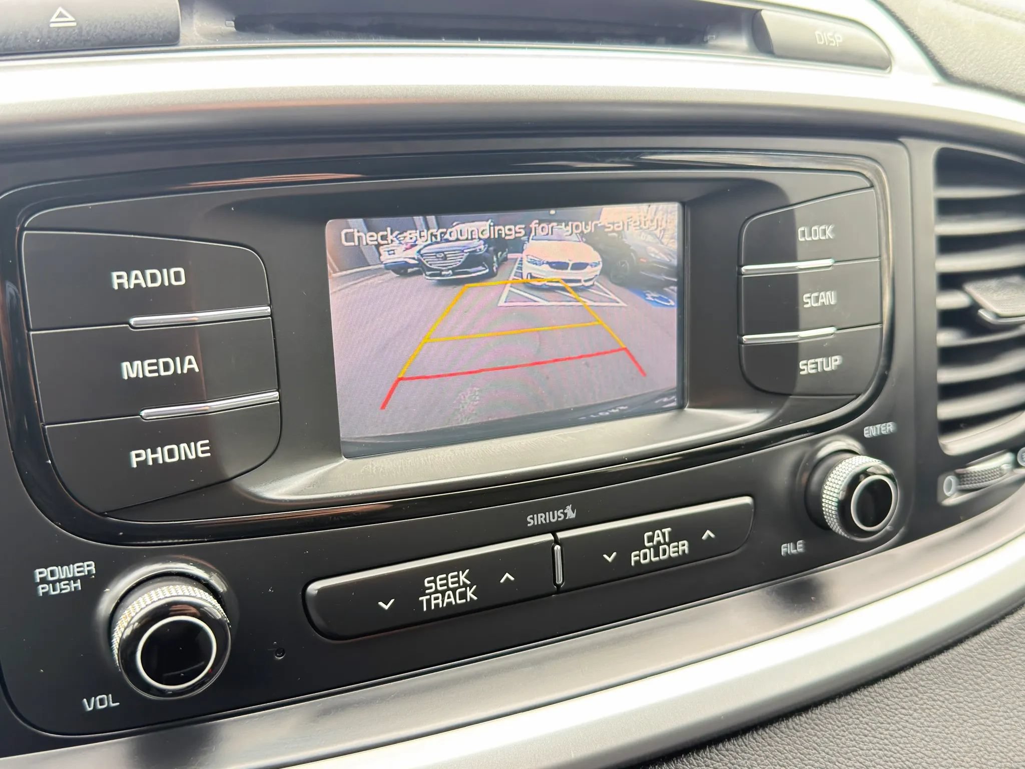 Used 2017 Kia Sorento AWD image 17