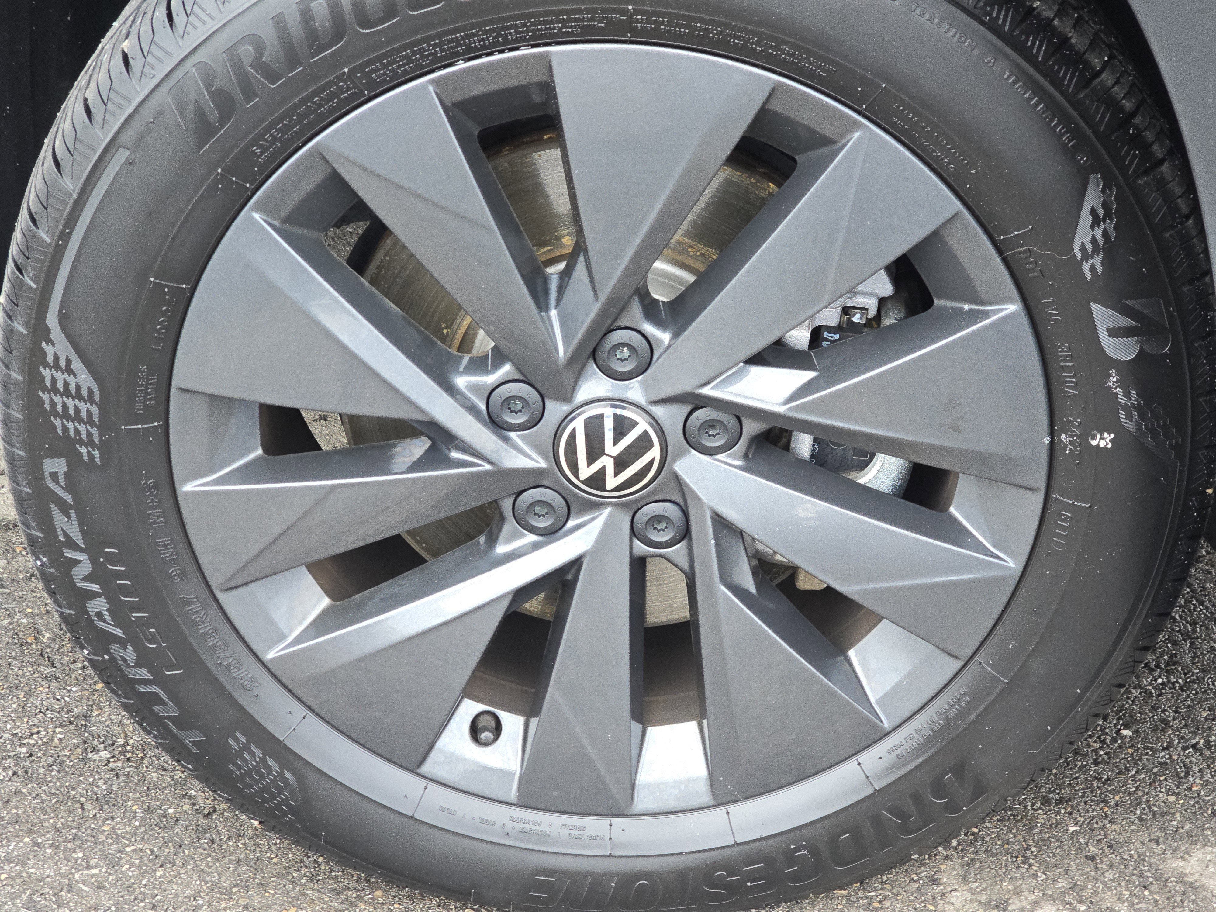 Certified 2022 Volkswagen Taos S image 13