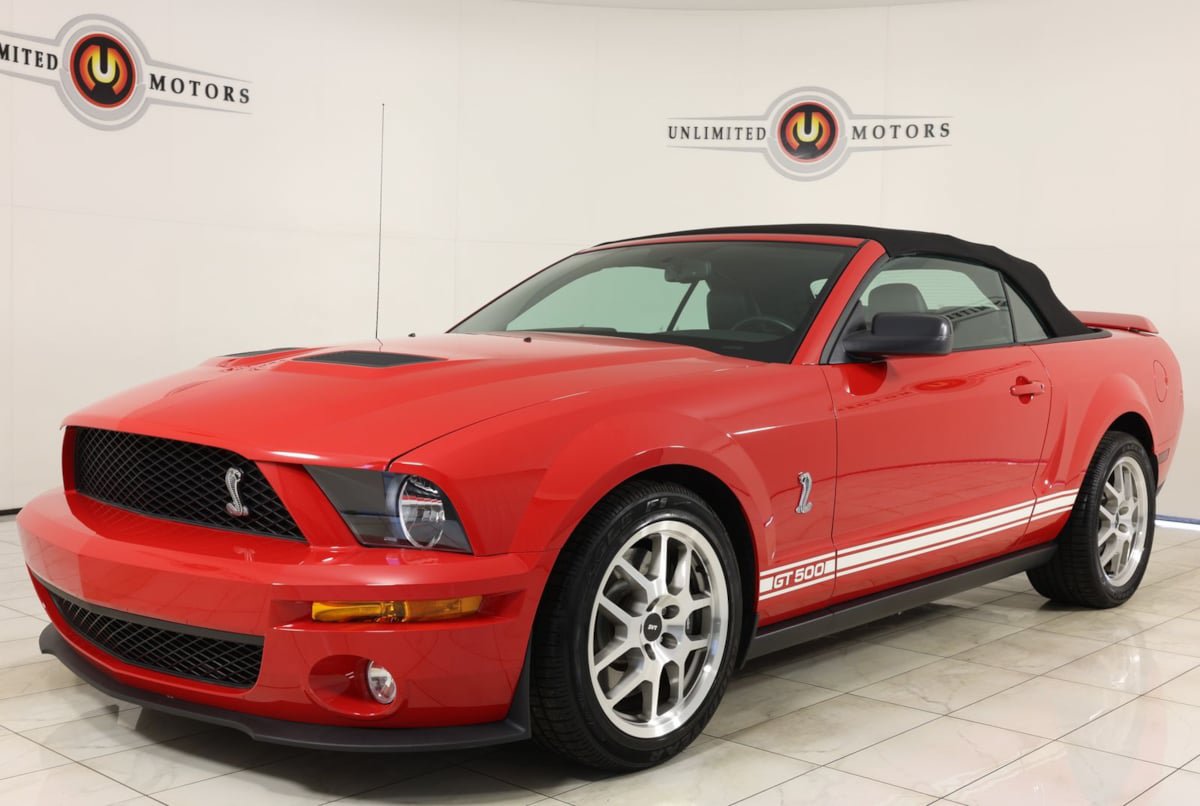 Used 2007 Ford Mustang Shelby GT500 RWD image 33