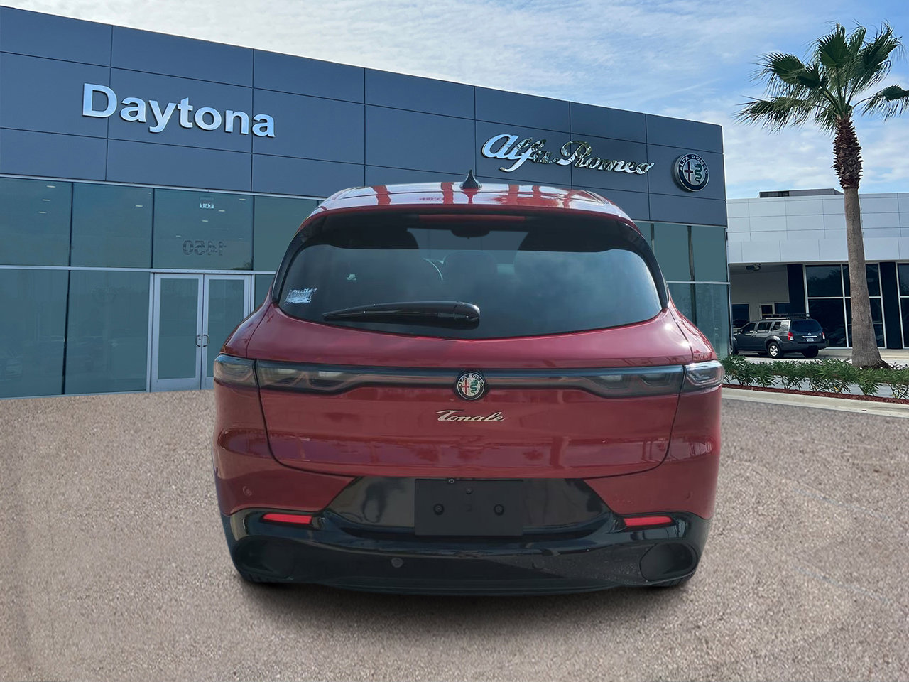 New 2025 Alfa Romeo Tonale w/ Active Assist Package image 4