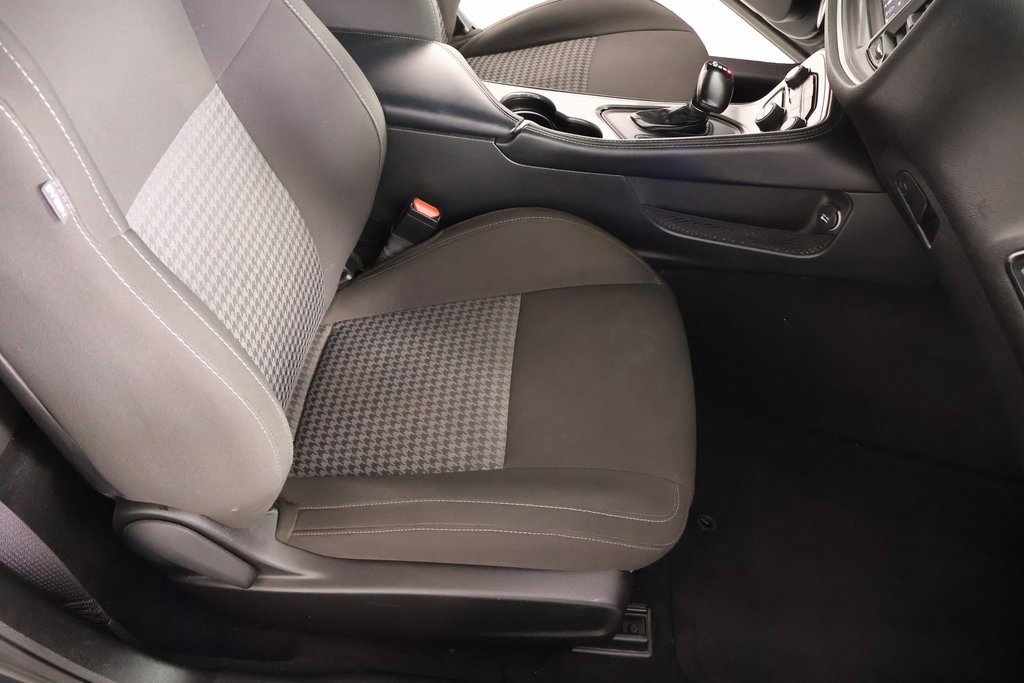 Used 2022 Dodge Challenger GT image 12