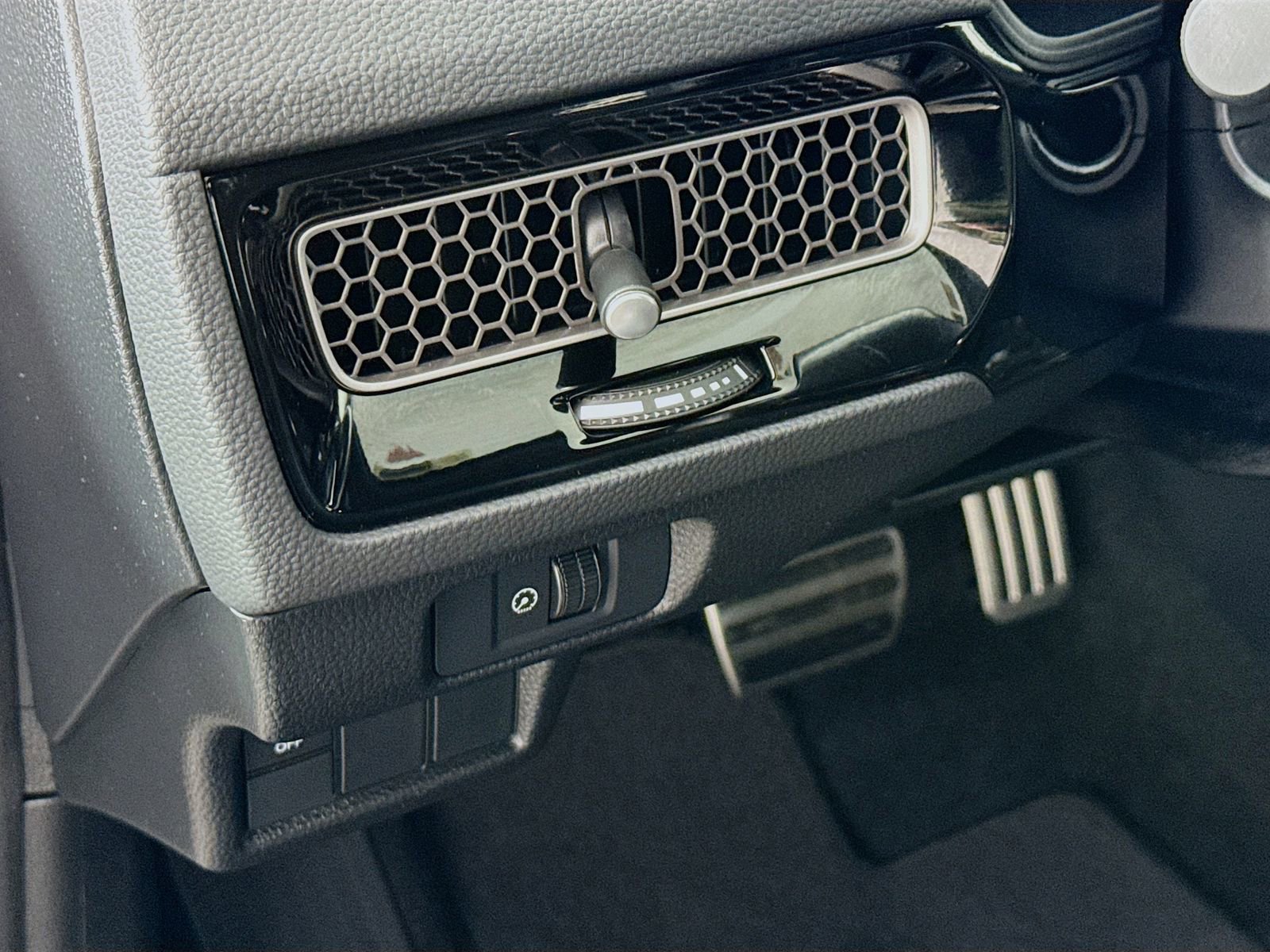 Used 2026 Honda Civic Sport image 8