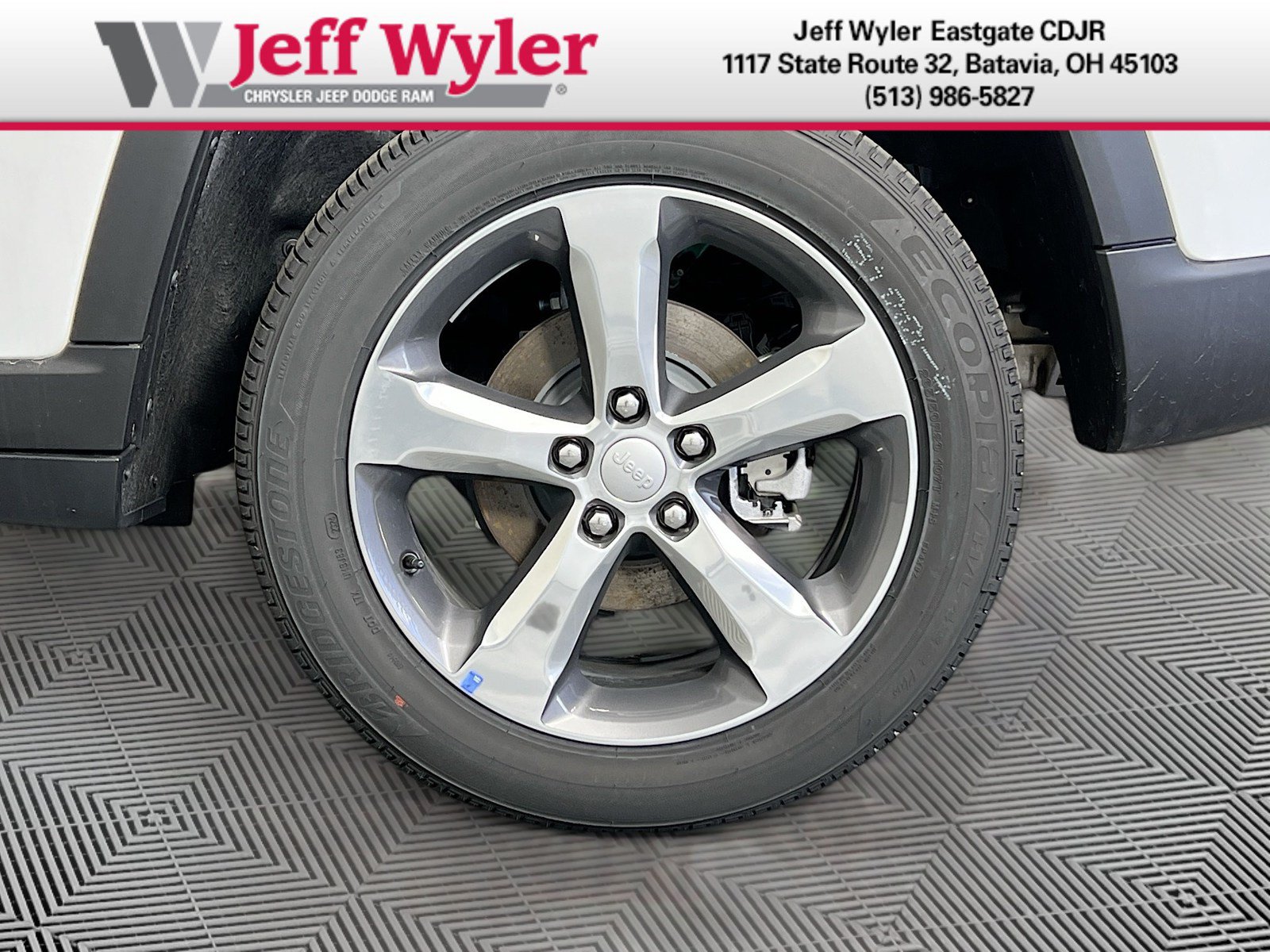 New 2025 Jeep Grand Cherokee Limited AWD/4WD image 36