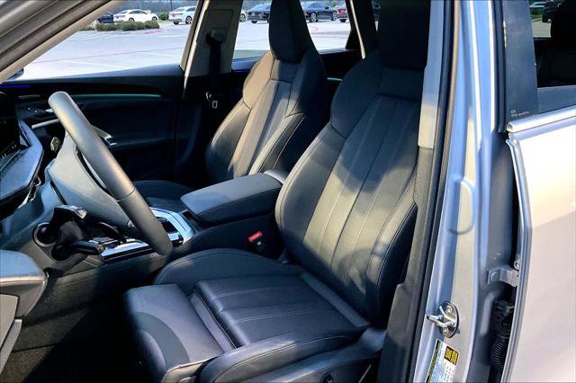 Used 2025 Audi Q5 Premium w/ Premium Plus AWD/4WD image 8