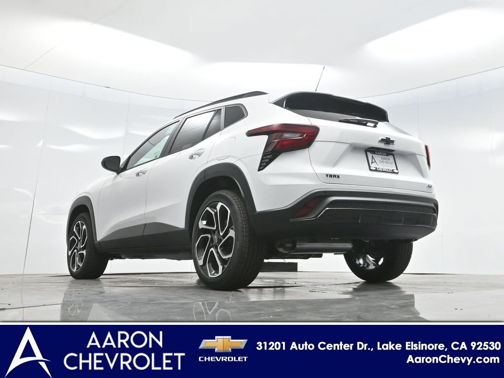 New 2026 Chevrolet Trax RS w/ Driver Confidence Package FWD image 61