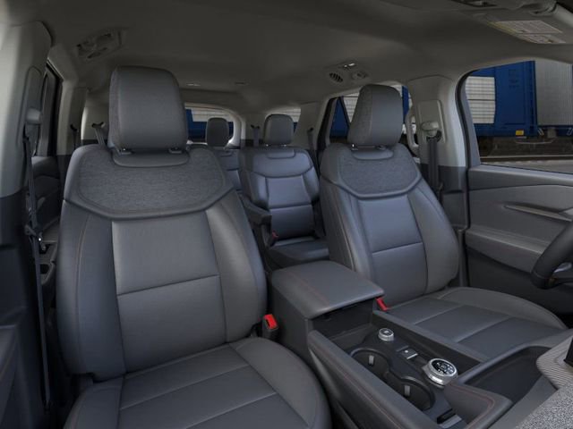 New 2025 Ford Explorer Active w/ Active Comfort Package image 10