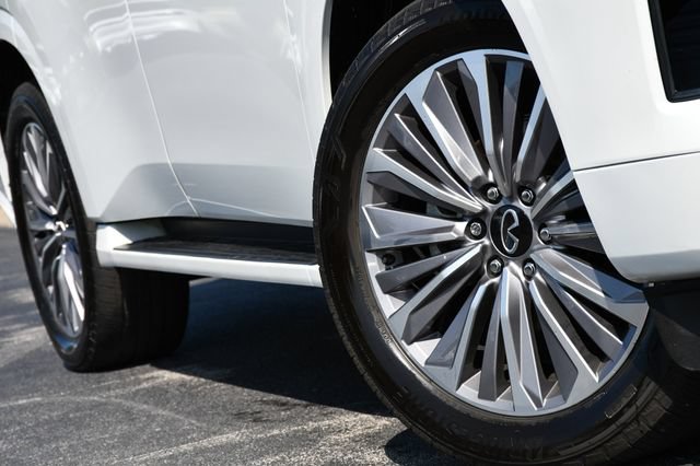 Used 2025 INFINITI QX80 Luxe AWD/4WD image 14