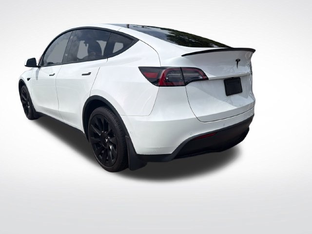 Used 2021 Tesla Model Y Long Range AWD/4WD image 3