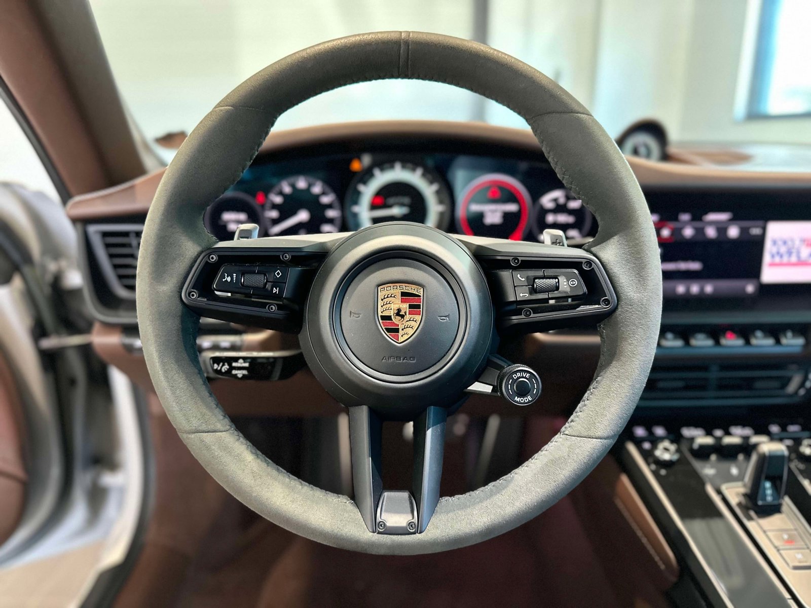 Used 2023 Porsche 911 Targa 4 GTS image 23