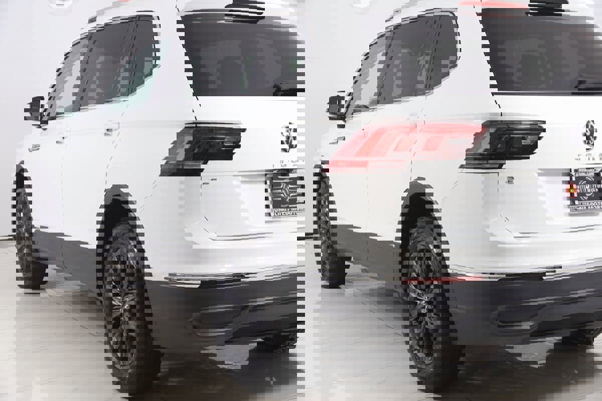 Used 2024 Volkswagen Tiguan SE image 24