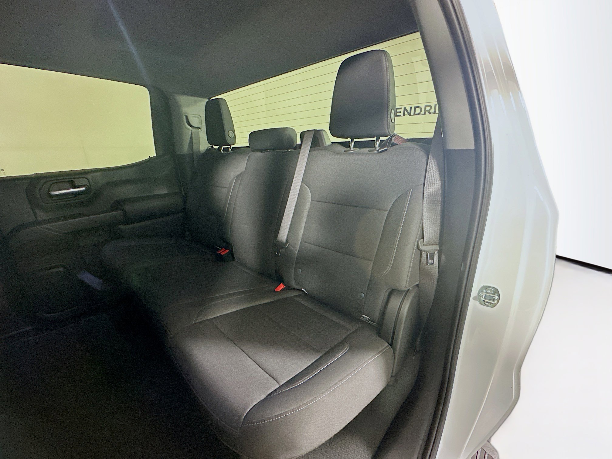 Used 2023 Chevrolet Silverado 1500 Custom image 25