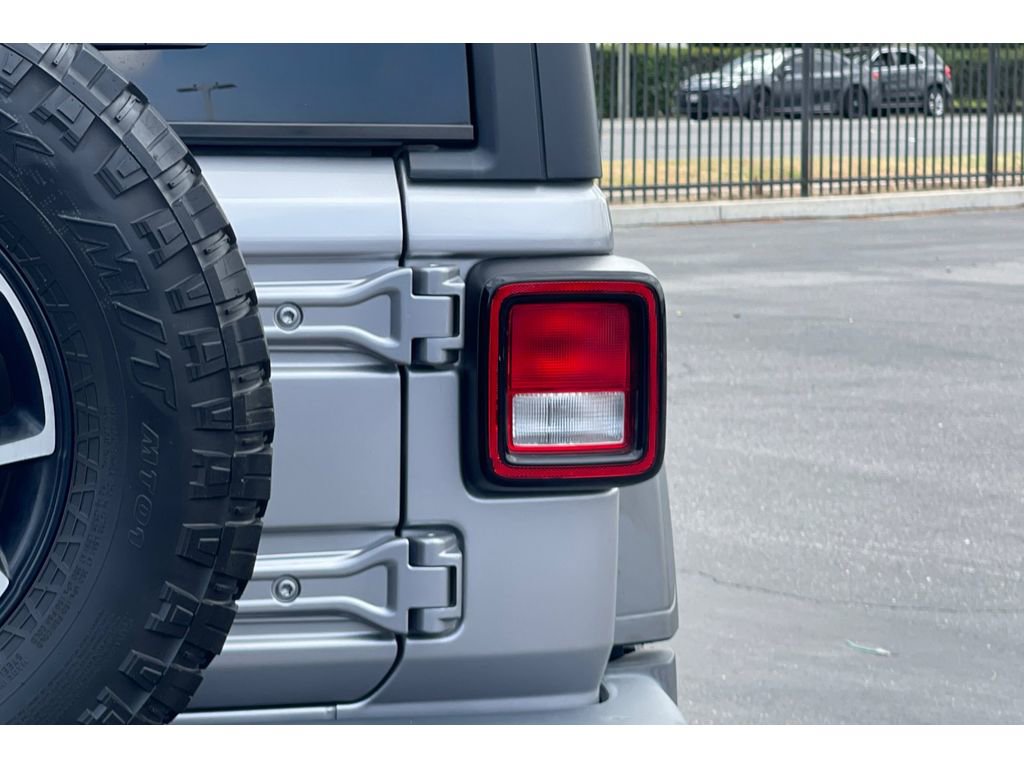 Used 2019 Jeep Wrangler Sport image 48