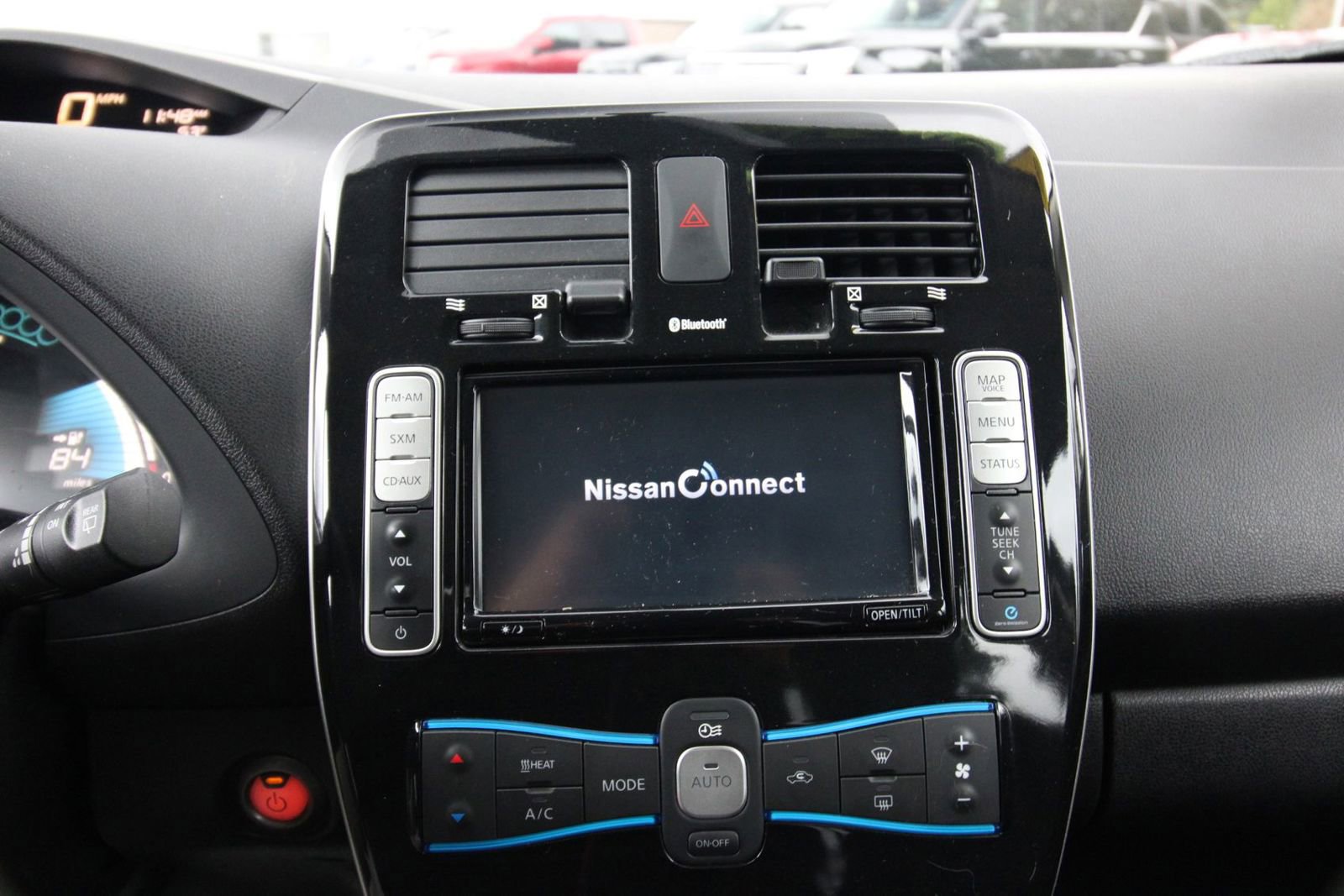 Used 2016 Nissan Leaf SV image 14