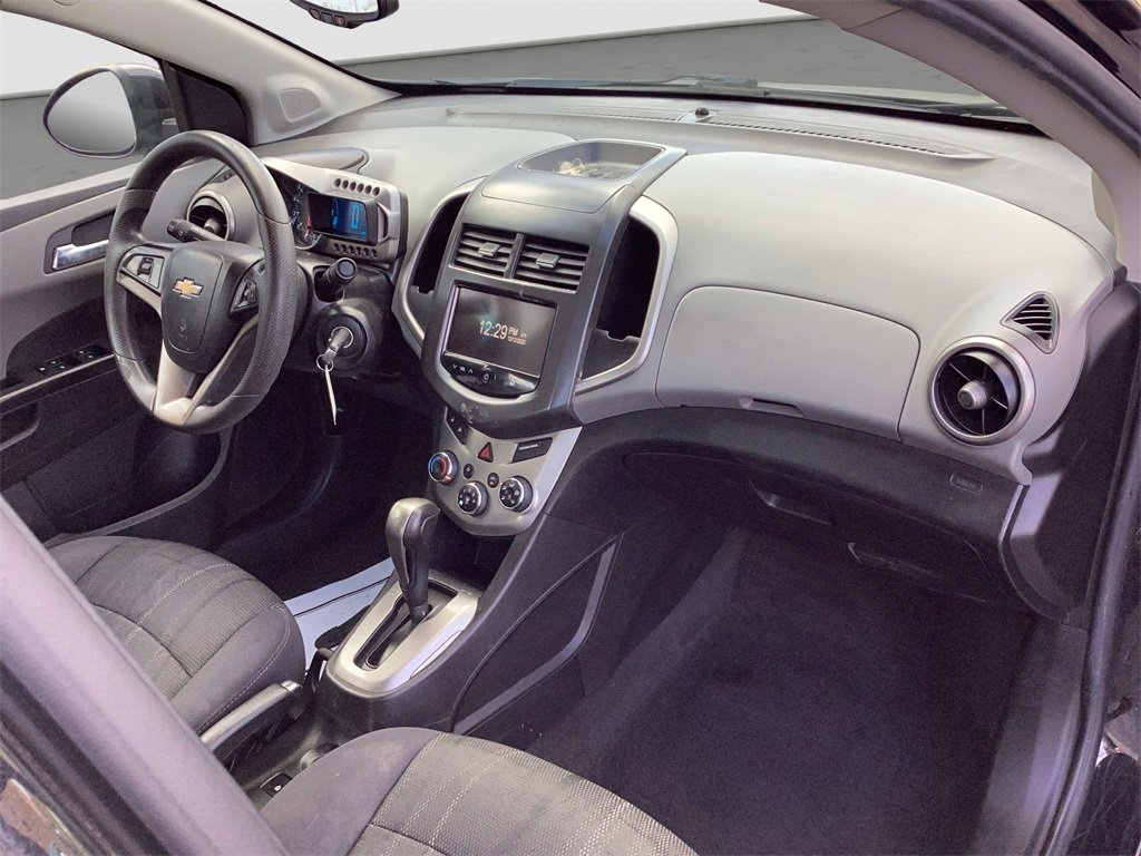 Used 2013 Chevrolet Sonic LT image 14