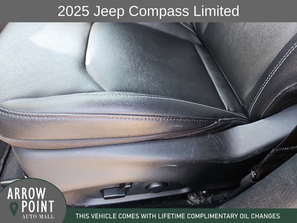 Used 2025 Jeep Compass Limited AWD/4WD image 23