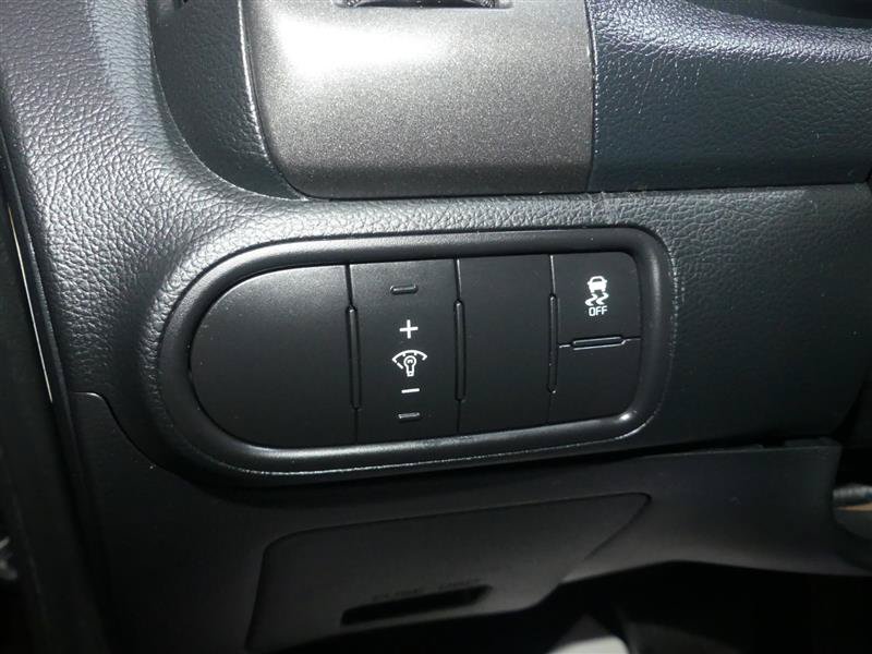 Used 2017 Kia Forte LX FWD image 27