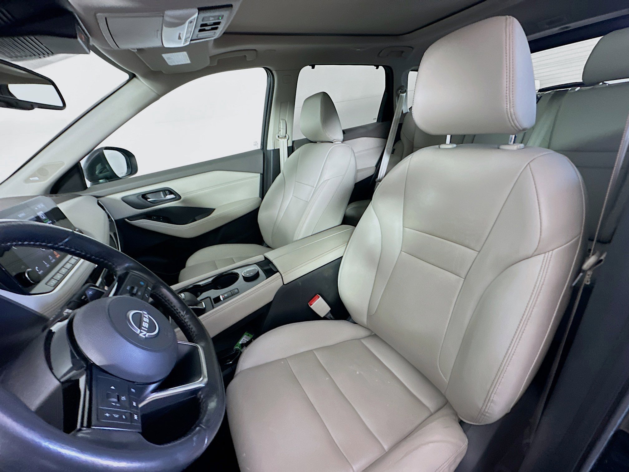 Used 2023 Nissan Rogue SL w/ SL Premium Package image 13