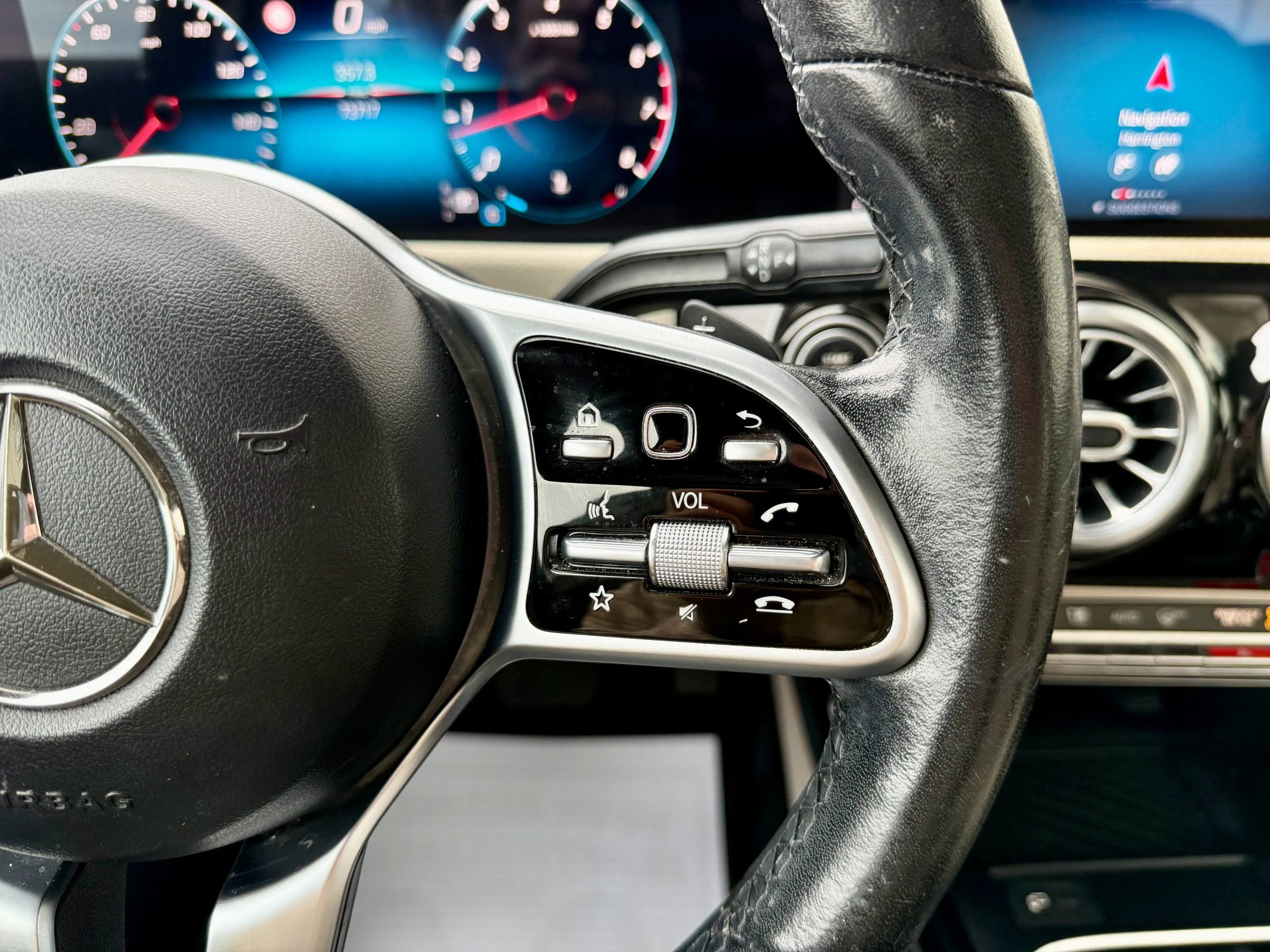 Used 2019 Mercedes-Benz A 220 4MATIC image 18