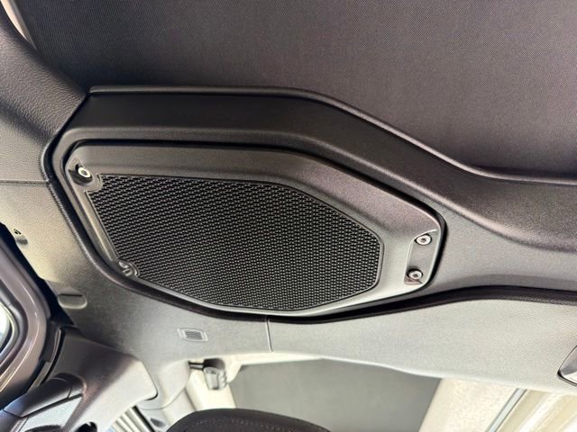 Used 2022 Jeep Wrangler Unlimited Rubicon AWD/4WD image 25