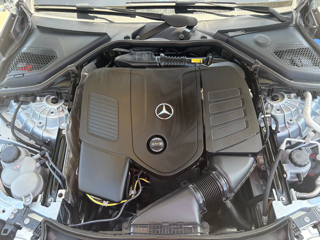Used 2025 Mercedes-Benz E 350 Sedan image 33