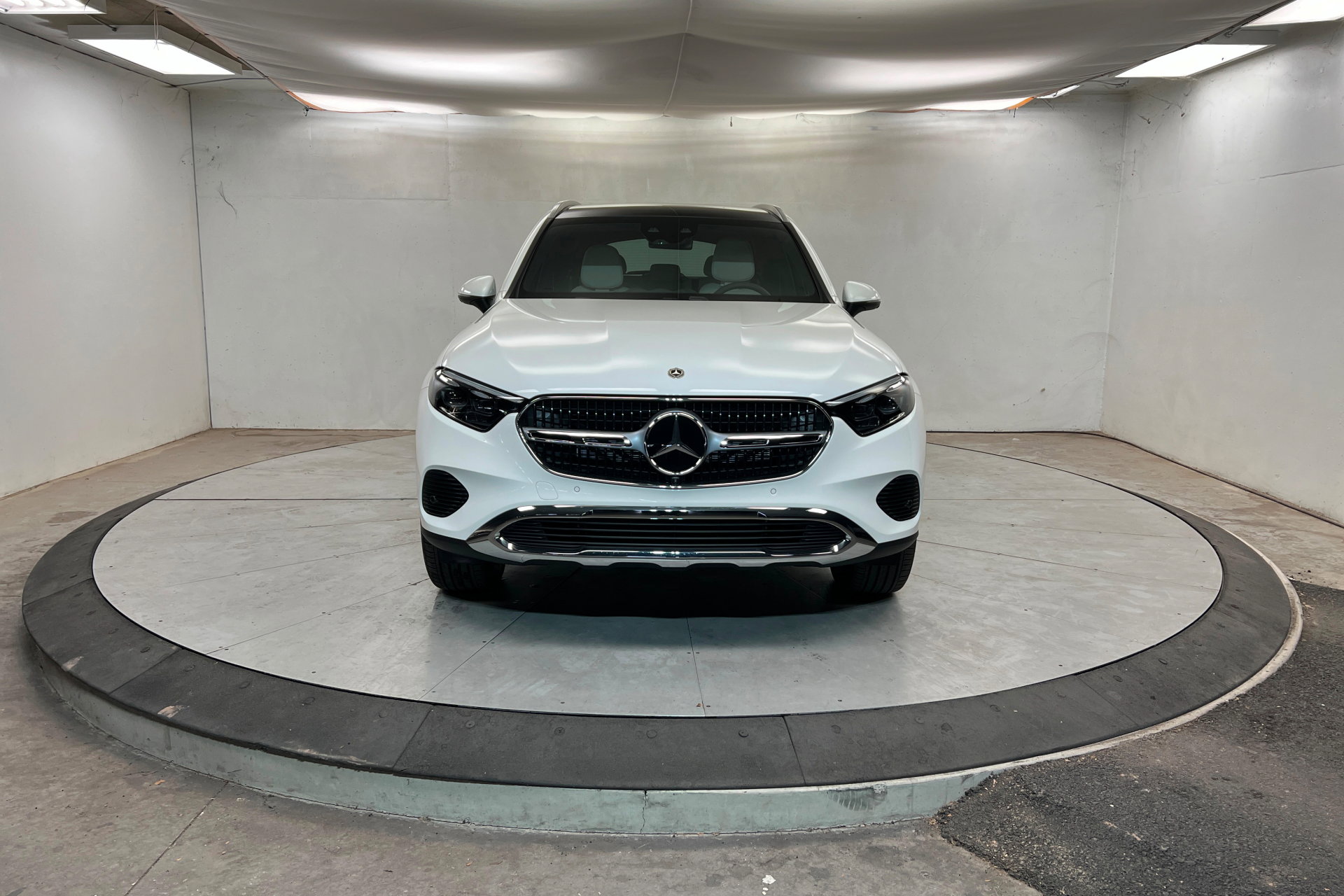 New 2026 Mercedes-Benz GLC 300 4MATIC image 8