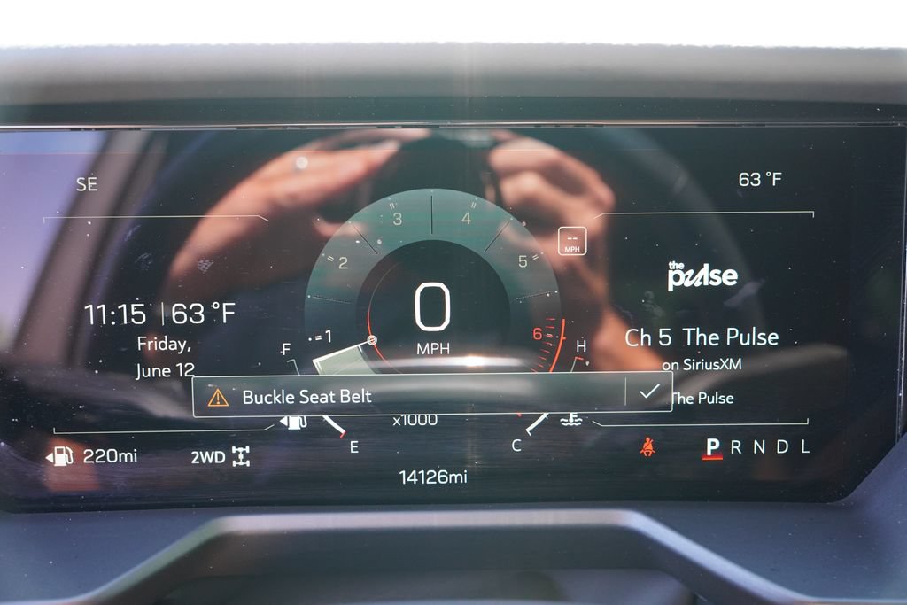 Certified 2025 GMC Acadia Elevation w/ Elevation Premium Package AWD/4WD image 34