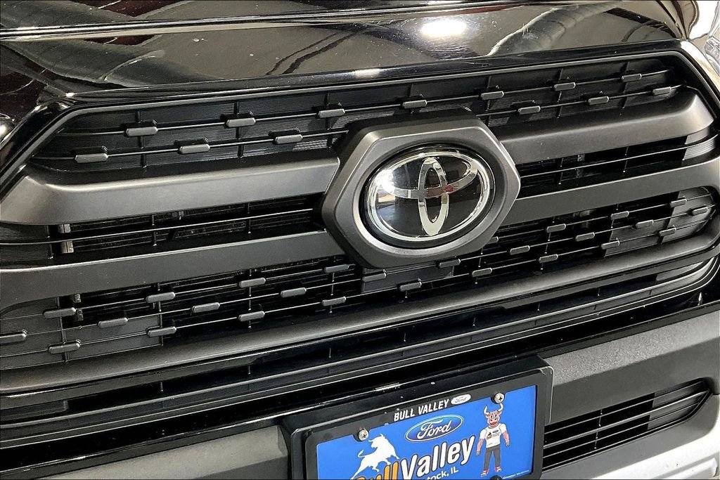 Used 2020 Toyota RAV4 Adventure AWD/4WD image 35