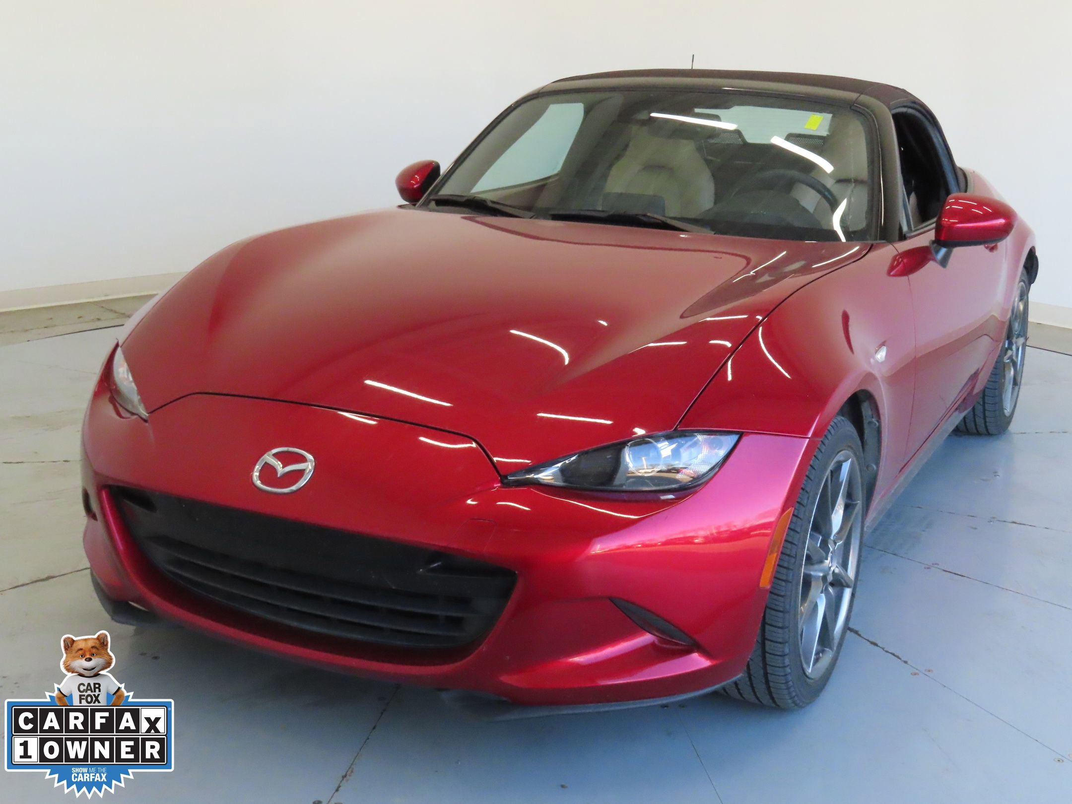Used 2019 MAZDA MX-5 Miata Grand Touring image 9