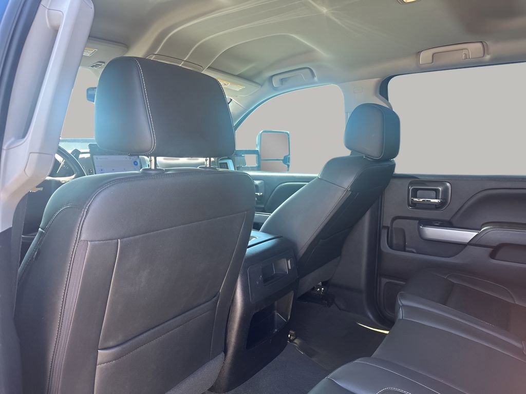 Used 2018 Chevrolet Silverado 2500 LTZ w/ Duramax Plus Package image 18