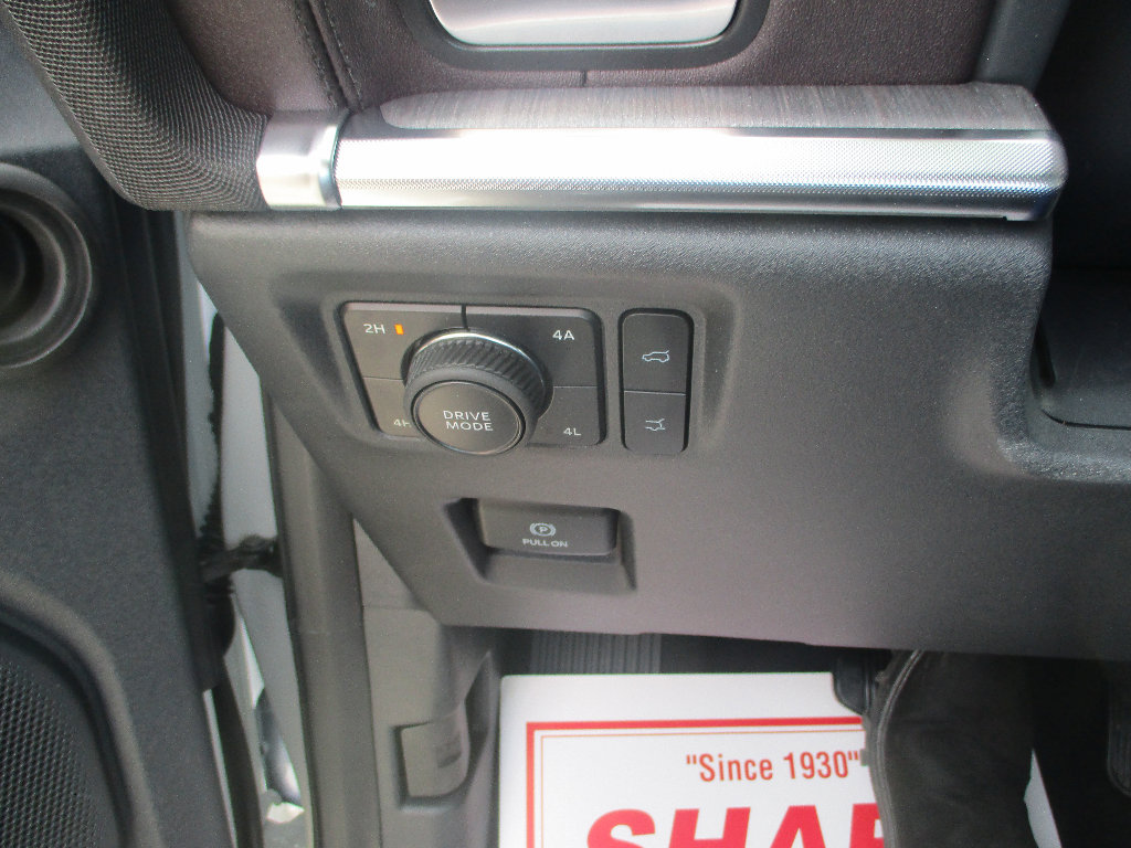 New 2026 Ford Expedition Platinum image 16