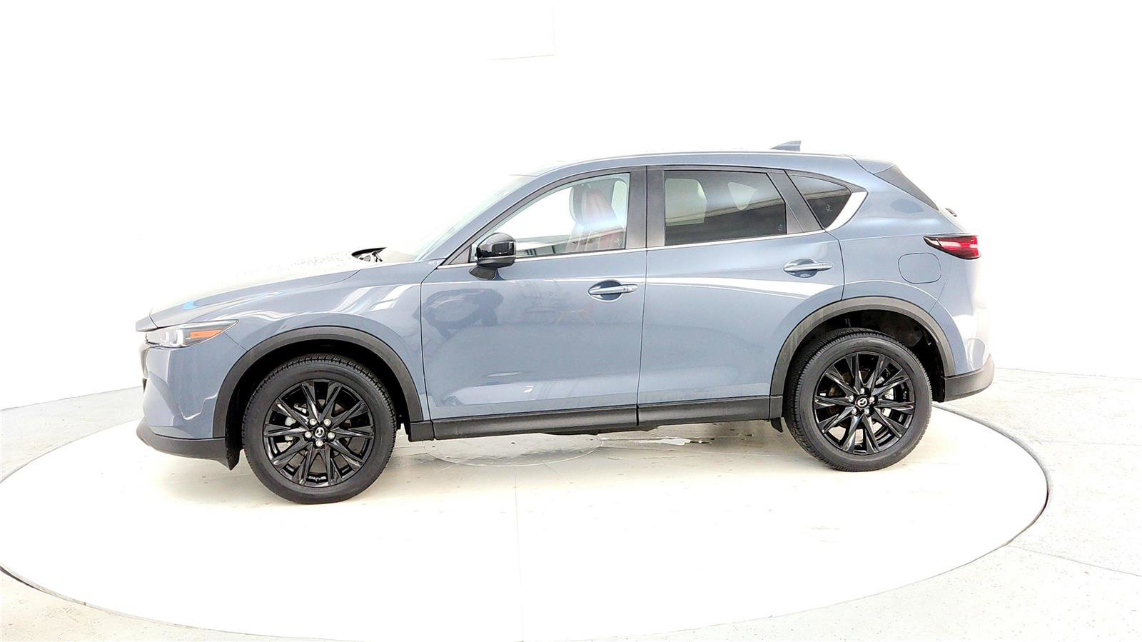 Used 2023 MAZDA CX-5 Carbon Edition image 3