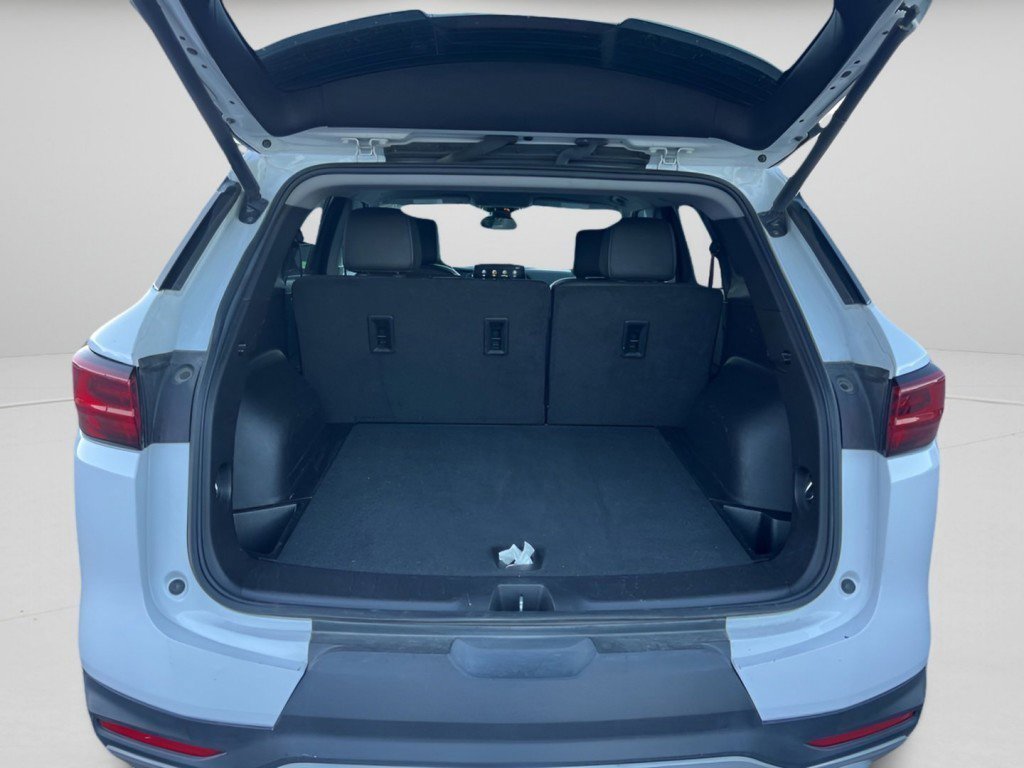 Used 2024 Chevrolet Blazer LT image 10