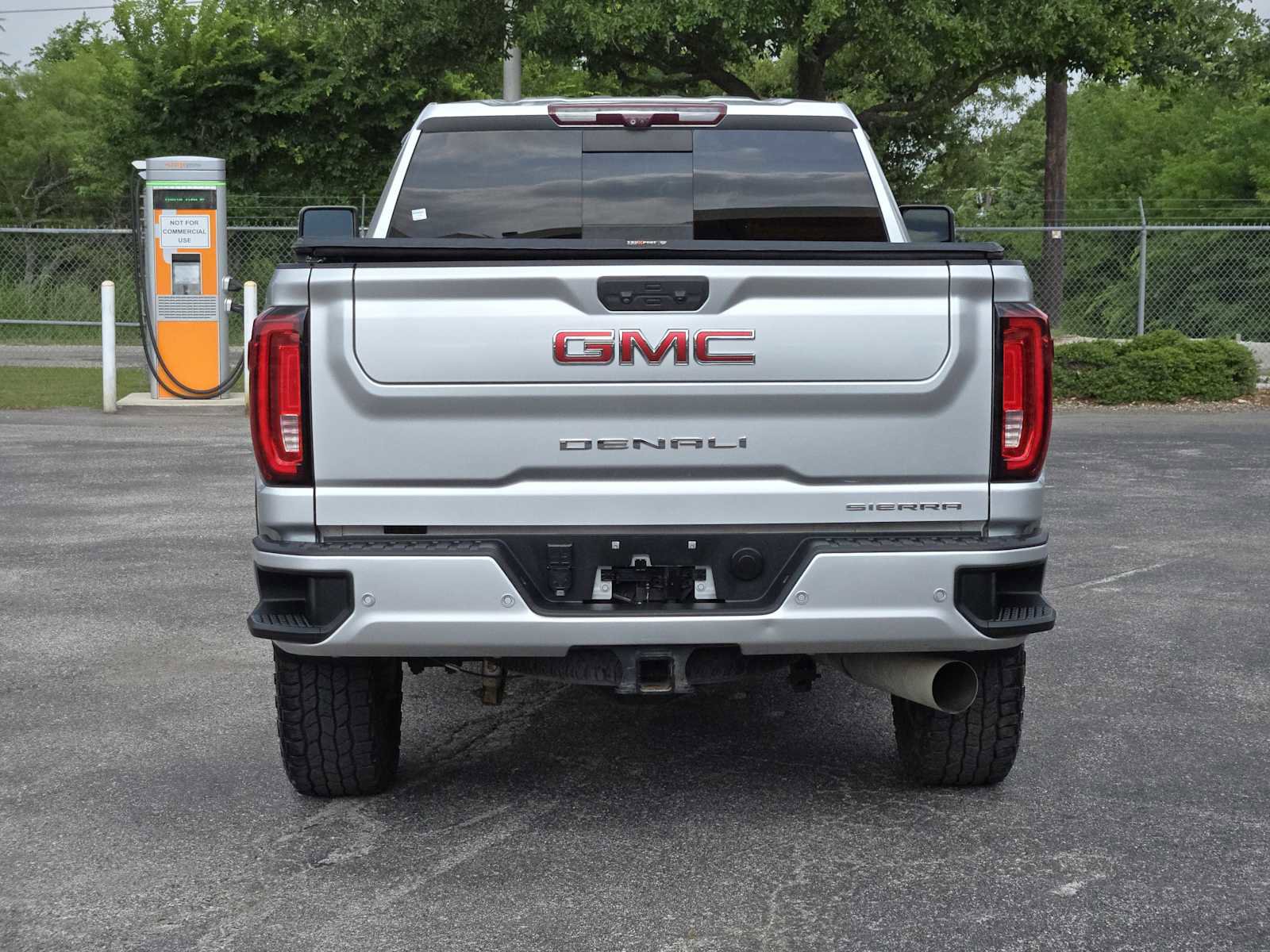 Used 2020 GMC Sierra 2500 Denali w/ Denali Ultimate Package AWD/4WD image 6