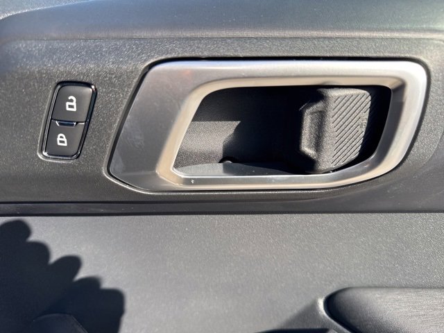 New 2025 Ford Bronco Outer Banks w/ Black Appearance Package image 37