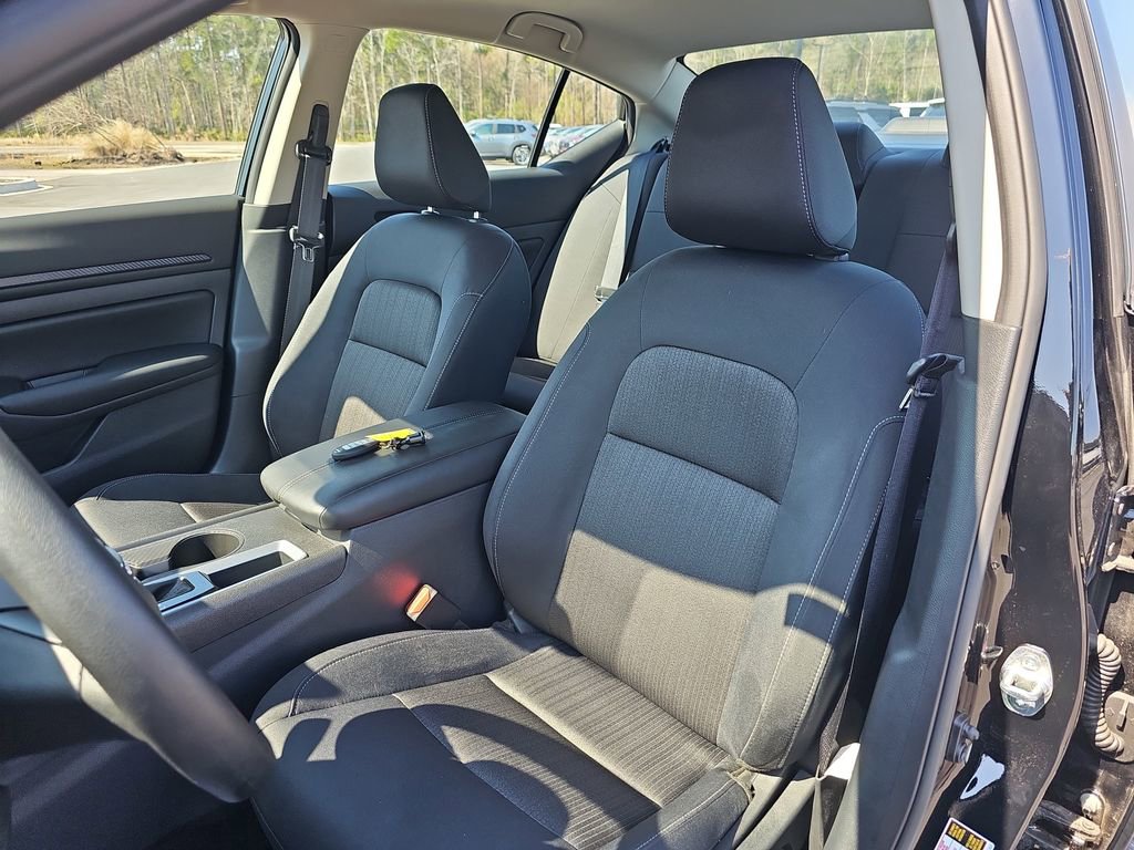 Used 2025 Nissan Altima 2.5 S image 19