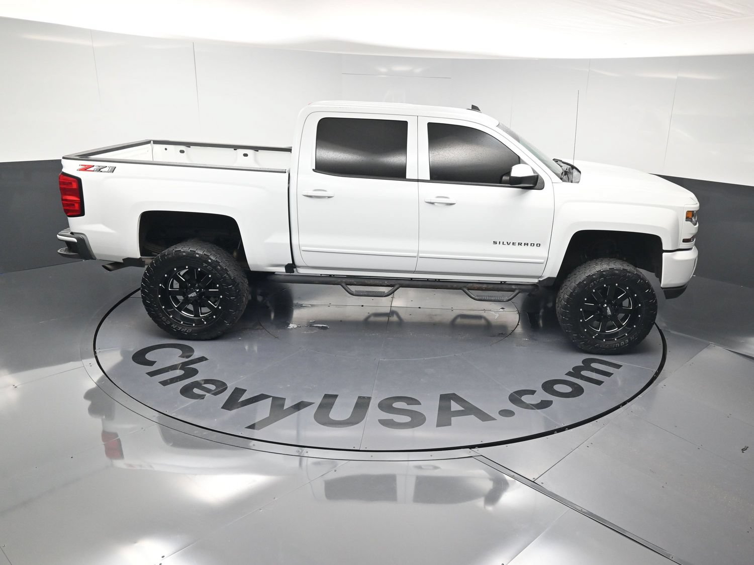 Used 2018 Chevrolet Silverado 1500 LT w/ All Star Edition AWD/4WD image 31