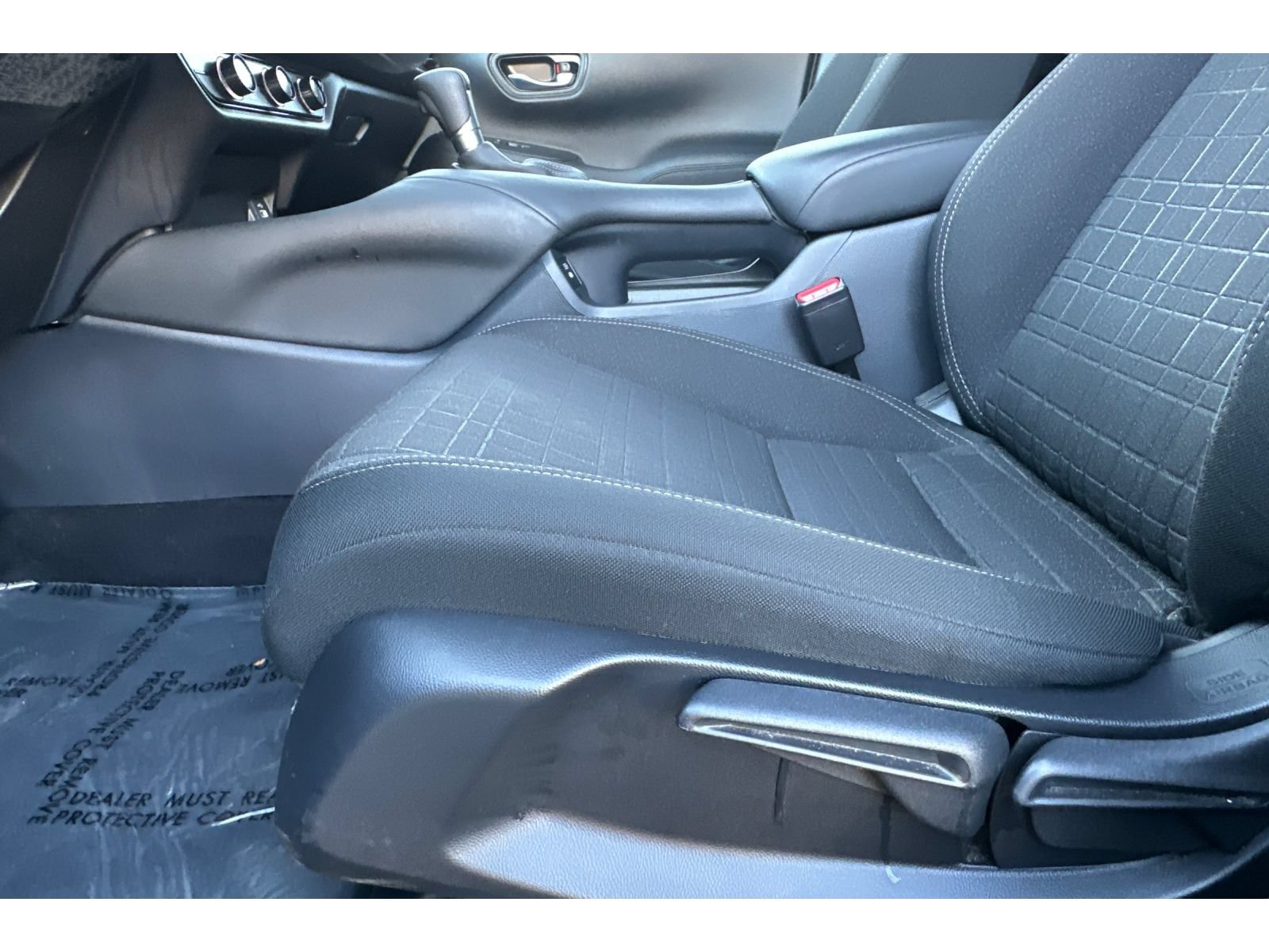 Used 2024 Honda HR-V LX image 13