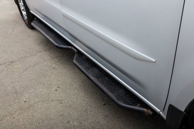 Used 2016 Nissan NV 3500 SL image 57