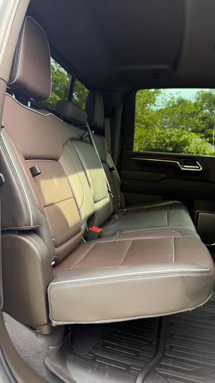 Used 2025 GMC Sierra 3500 Denali w/ Denali Reserve Package AWD/4WD image 26