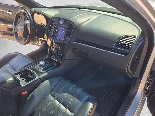 Used 2022 Chrysler 300 S RWD image 23