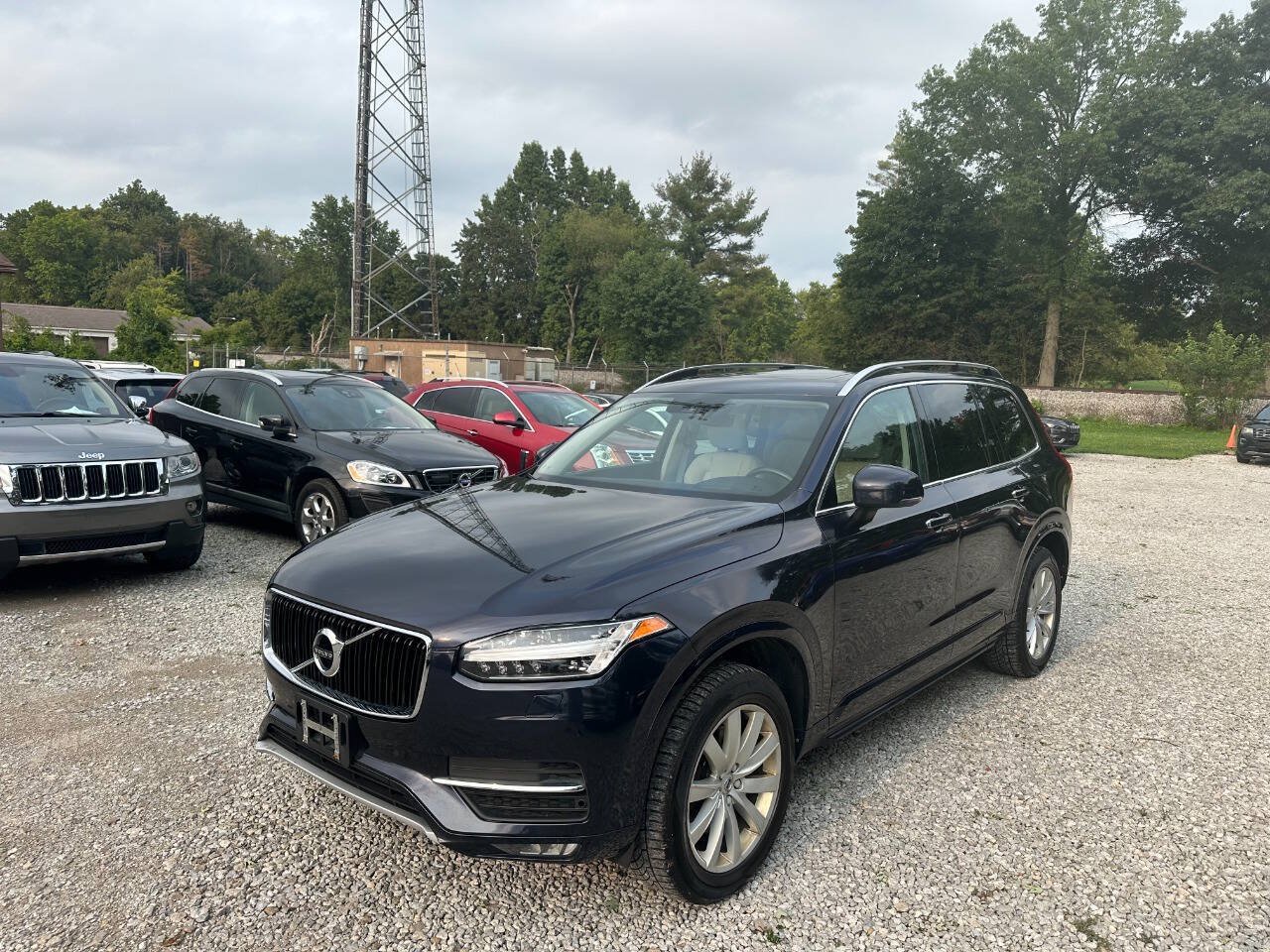Used 2016 Volvo XC90 T6 Momentum w/ Momentum Plus Package